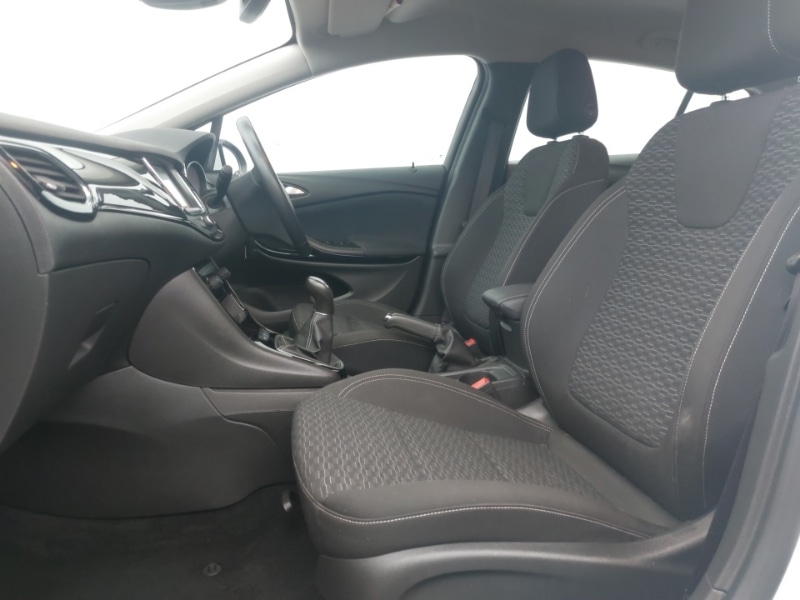 Used Vauxhall Astra 2019 for sale - 77495235: Photo 5