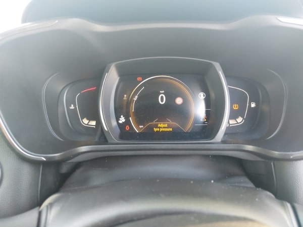 Used Renault Kadjar 2018 for sale - 76208246: Photo 11