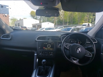 Used Renault Kadjar 2018 for sale - 76208246: Photo 2