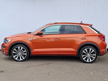 Used Volkswagen T-Roc 2020 for sale - 79171113: Photo