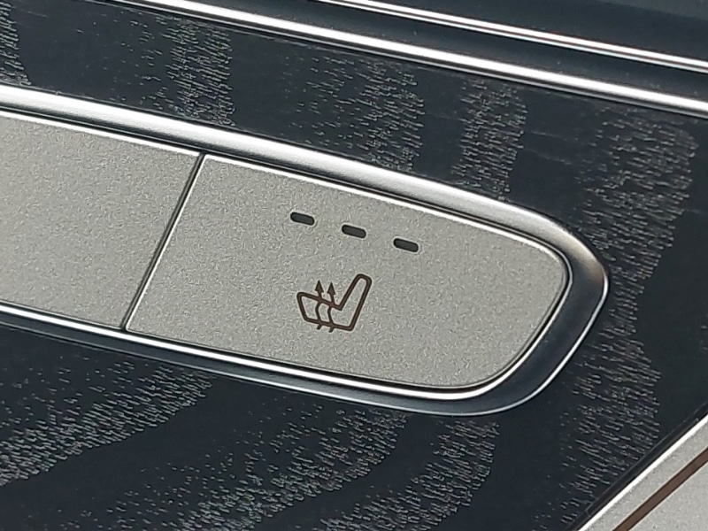 Used Mercedes-Benz EQC 2023 for sale - 77644770: Photo 17