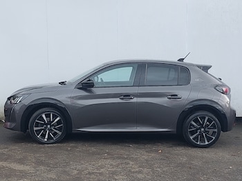 Used Peugeot 208 2023 for sale - 77448309: Photo