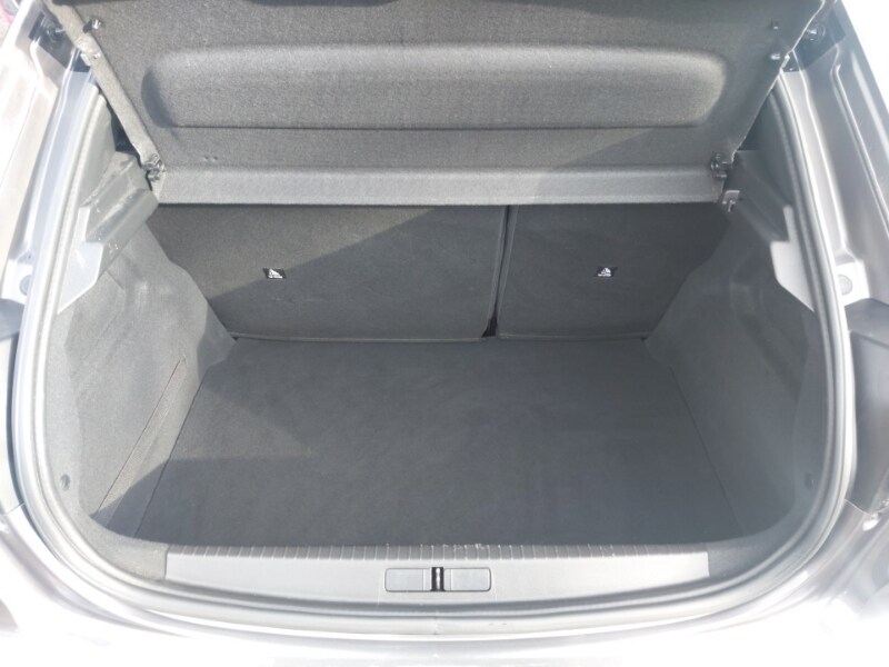 Used Peugeot 208 2023 for sale - 77448309: Photo 8