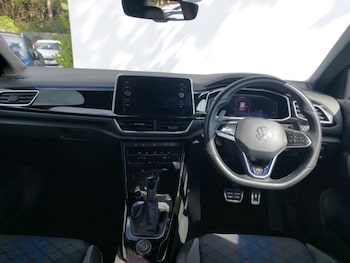 Used Volkswagen T-Roc 2022 for sale - 75706979: Photo