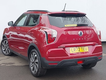 Used Ssangyong Tivoli 2022 for sale - 77999799: Photo