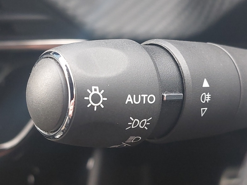 Used Peugeot 208 2023 for sale - 77086794: Photo 14