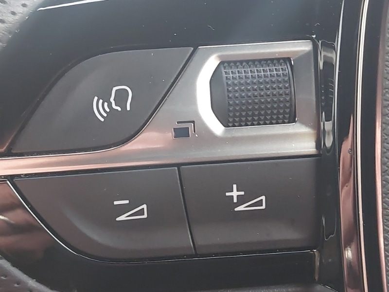 Used Peugeot 208 2023 for sale - 77086794: Photo 17