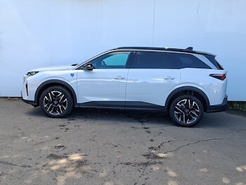 Used Peugeot 5008 2026 for sale - 79549827: Photo