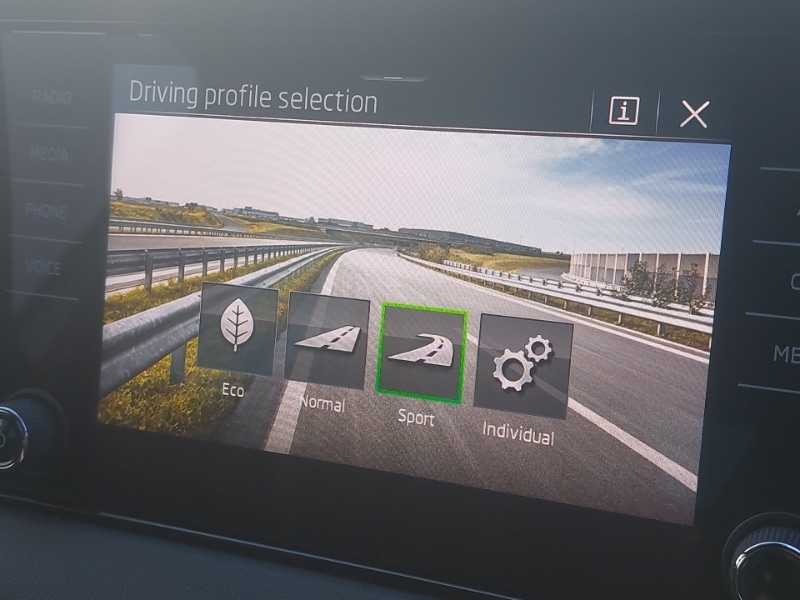 Used Skoda Karoq 2024 for sale - 77284608: Photo 19