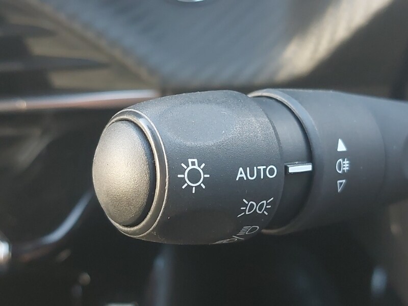 Used Peugeot 2008 2022 for sale - 76779972: Photo 16