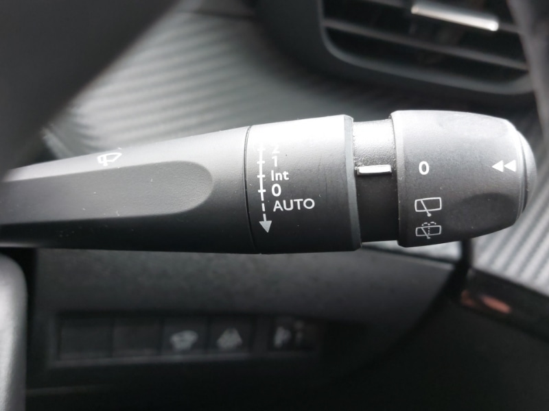 Used Peugeot 208 2022 for sale - 76294027: Photo 15