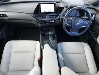 Used Lexus UX 2023 for sale - 78877158: Photo
