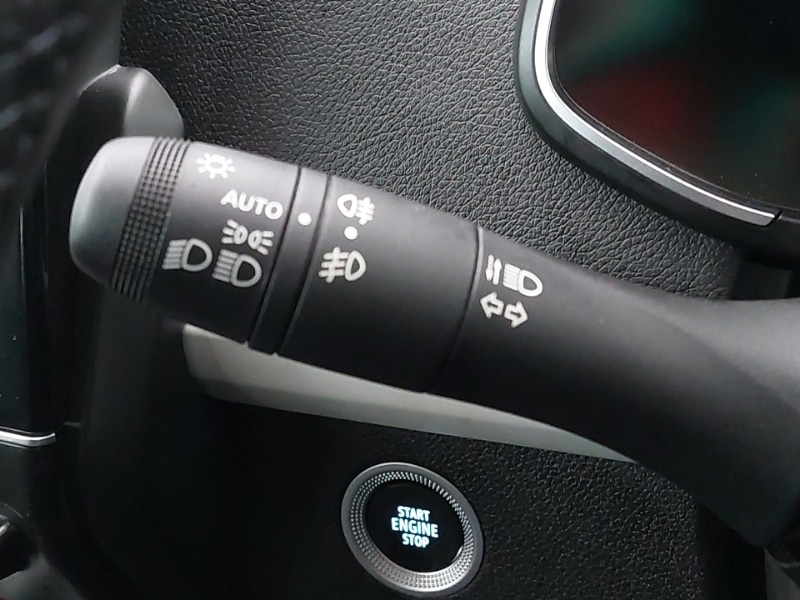 Used Renault Zoe 2023 for sale - 76897608: Photo 16