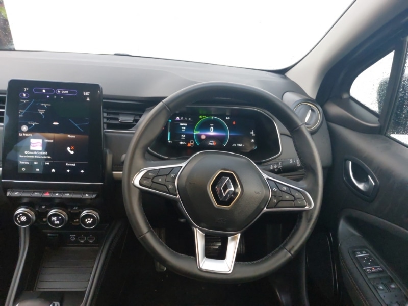 Used Renault Zoe 2023 for sale - 76897608: Photo 7