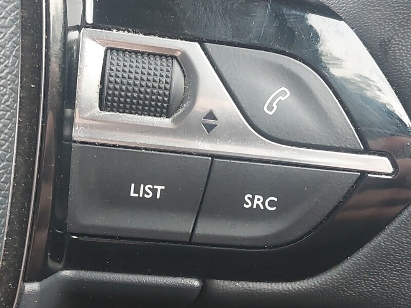 Used Peugeot 2008 2022 for sale - 78155863: Photo 13