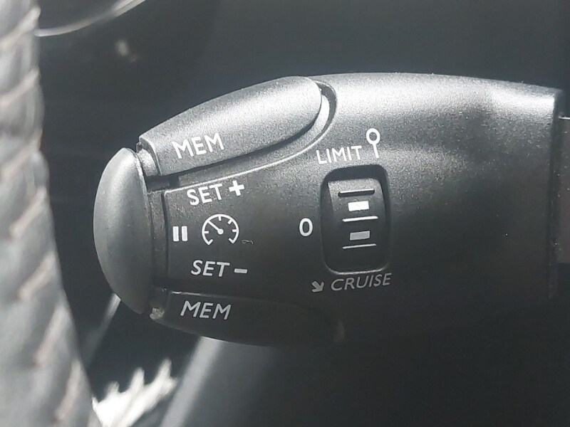 Used Peugeot 2008 2022 for sale - 78155863: Photo 15