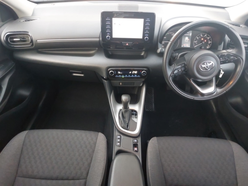 Used Toyota Yaris 2023 for sale - 77299525: Photo 2