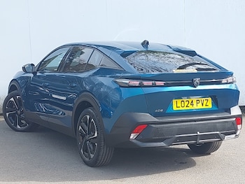 Used Peugeot 408 2024 for sale - 77975112: Photo