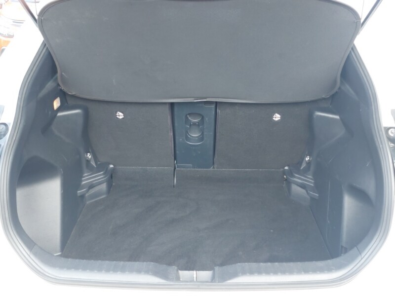 Used Toyota Yaris Cross 2022 for sale - 77580391: Photo 8