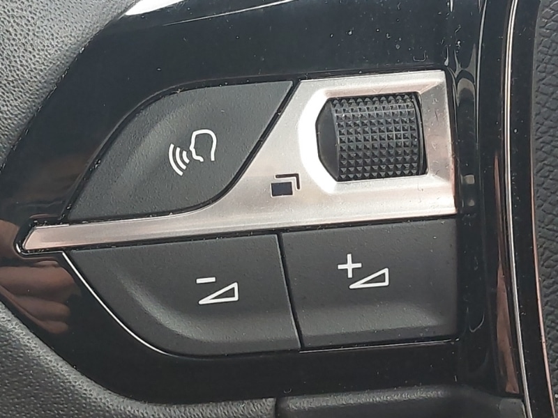 Used Peugeot 2008 2024 for sale - 78132728: Photo 12