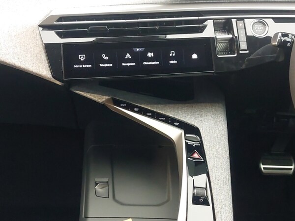 Used Peugeot 3008 2025 for sale - 76155771: Photo 11