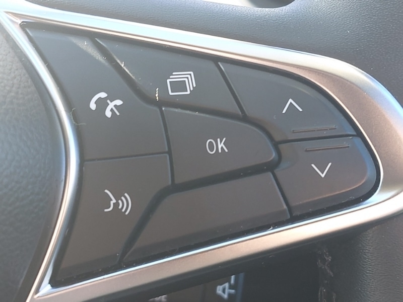 Used Renault Captur 2023 for sale - 77544444: Photo 13