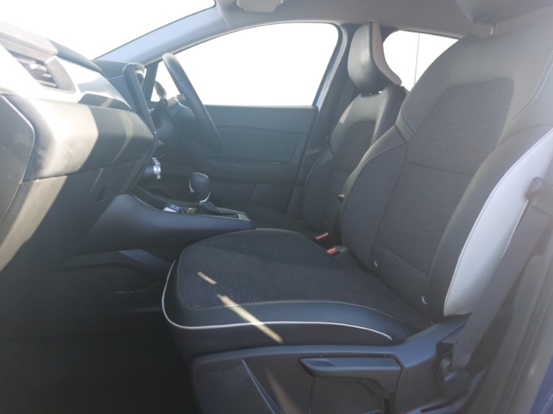 Used Renault Captur 2023 for sale - 77544444: Photo 5