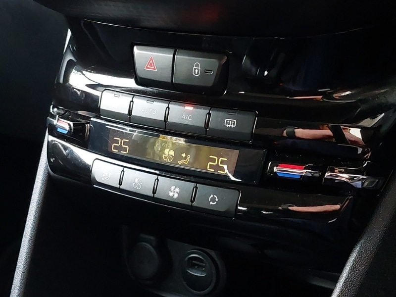 Used Peugeot 208 2019 for sale - 76187769: Photo 15