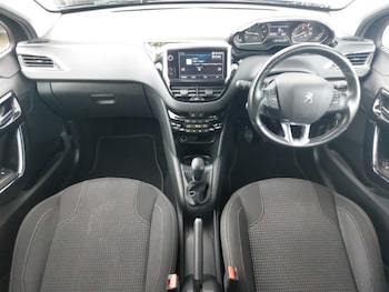 Used Peugeot 208 2019 for sale - 76187769: Photo