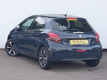 Used Peugeot 208 2019 for sale - 76187769: Photo