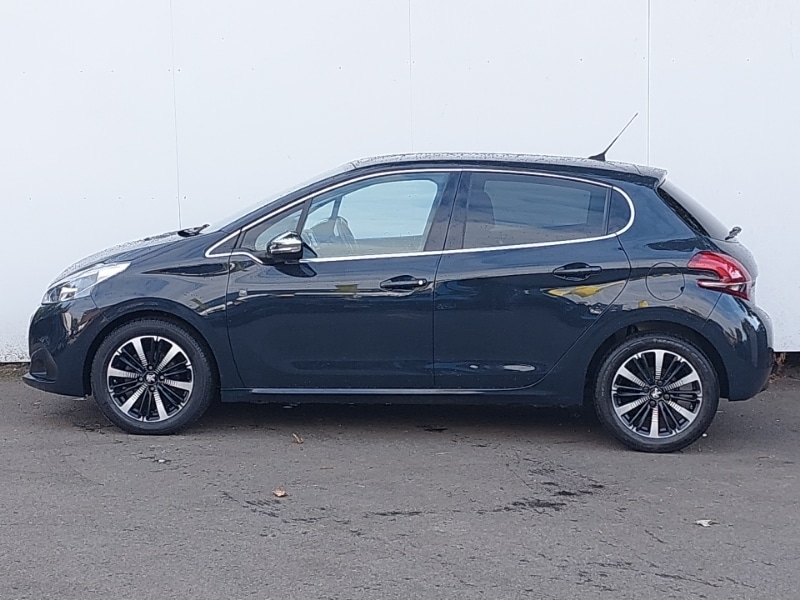 Used Peugeot 208 2019 for sale - 76187769: Photo 4