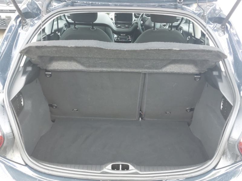 Used Peugeot 208 2019 for sale - 76187769: Photo 8