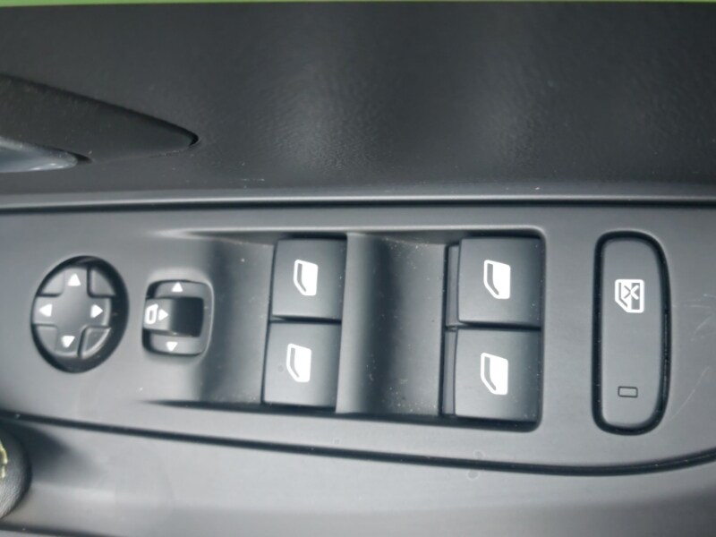 Used Peugeot 208 2023 for sale - 76533047: Photo 16