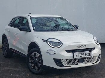 Used Fiat 600 2025 for sale - 77453903: Photo