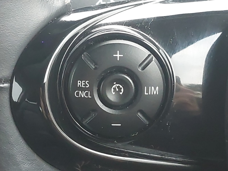 Used MINI Hatch 2018 for sale - 77424135: Photo 12