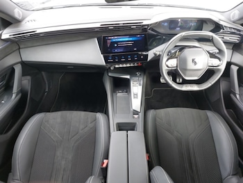 Used Peugeot 308 2024 for sale - 76055303: Photo 2