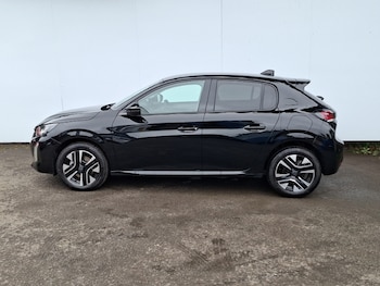 Used Peugeot 208 2025 for sale - 79356420: Photo