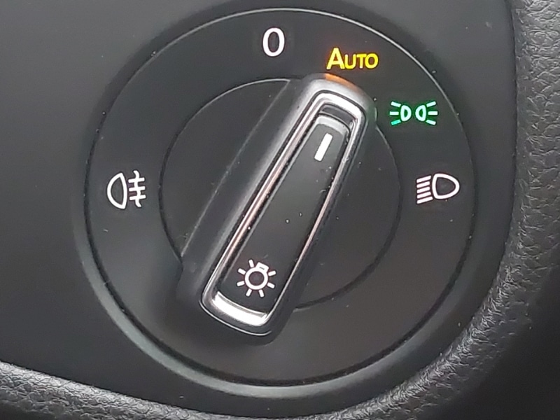 Used Volkswagen Golf 2017 for sale - 77034864: Photo 12