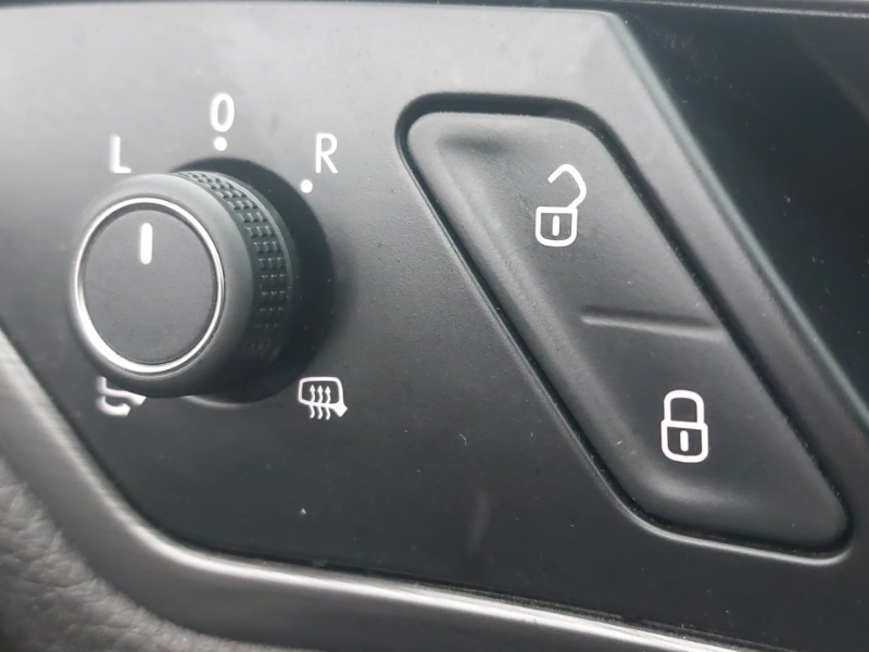 Used Volkswagen Golf 2017 for sale - 77034864: Photo 16