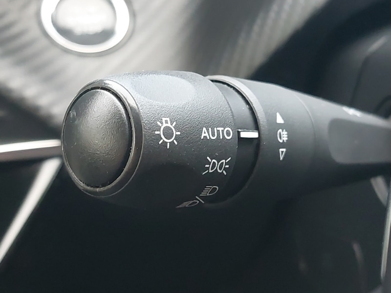 Used Peugeot 2008 2020 for sale - 76403660: Photo 12