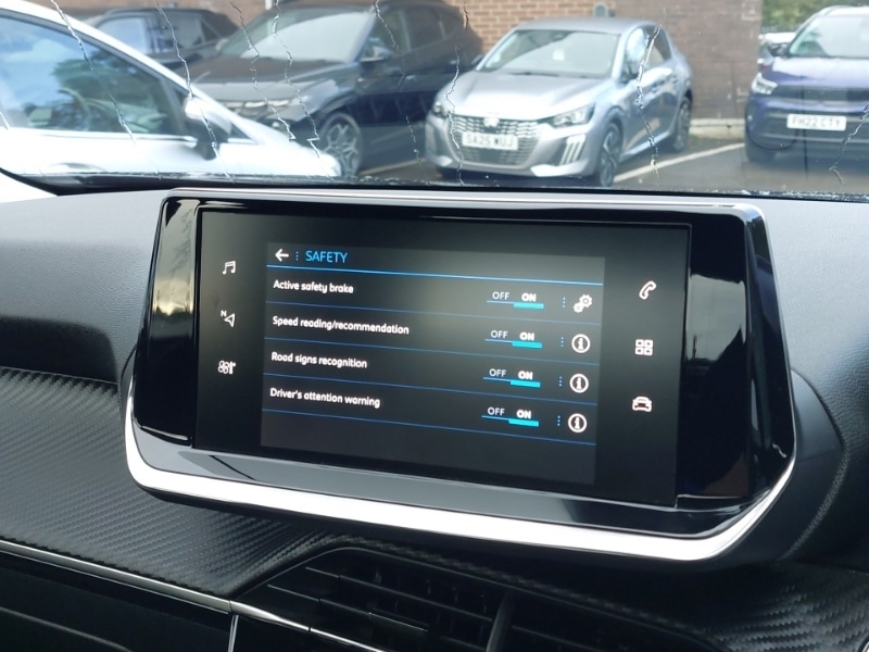 Used Peugeot 2008 2020 for sale - 76403660: Photo 15