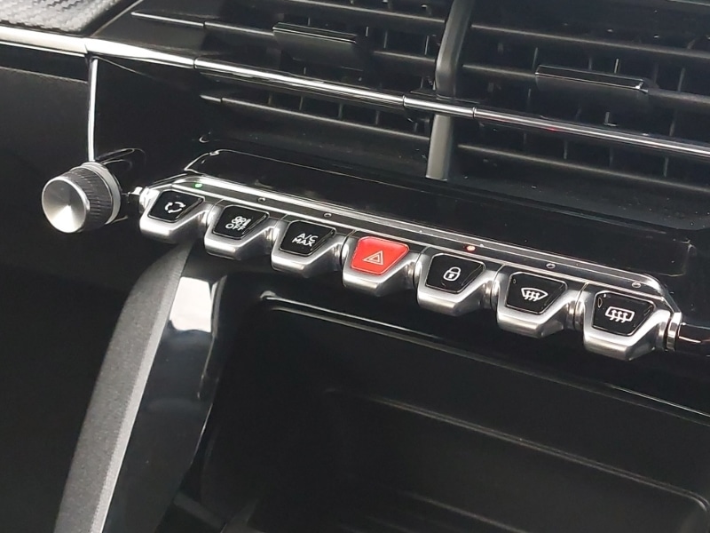 Used Peugeot 2008 2020 for sale - 76403660: Photo 16