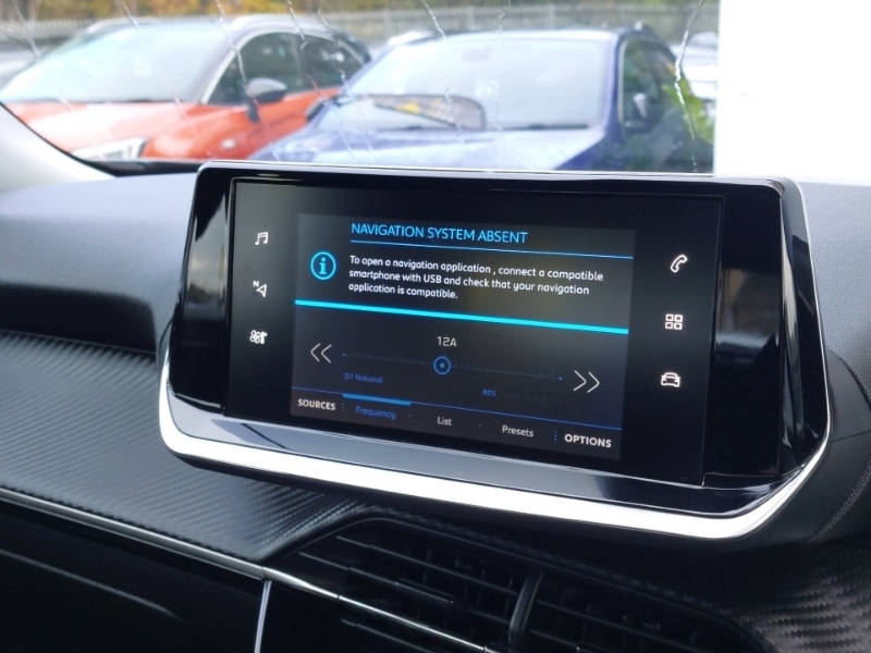 Used Peugeot 2008 2020 for sale - 76403660: Photo 7