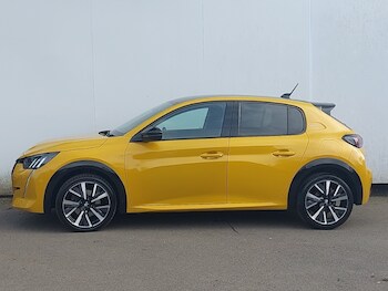 Used Peugeot 208 2020 for sale - 77932980: Photo