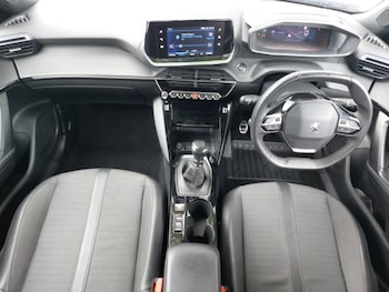 Used Peugeot 2008 2023 for sale - 79175647: Photo