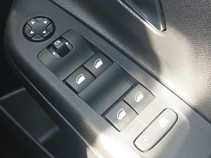 Used Vauxhall Corsa 2022 for sale - 77948052: Photo 19