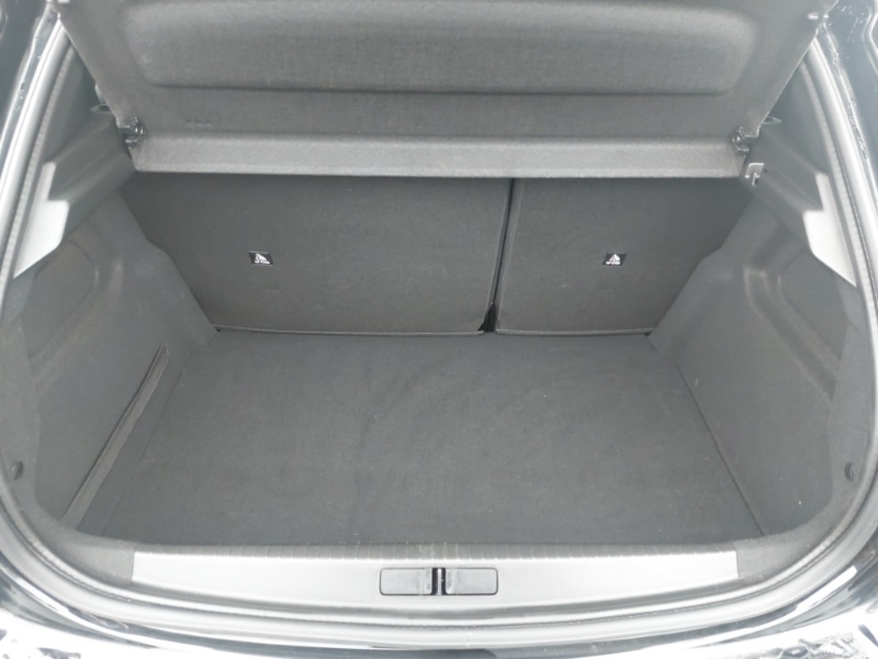 Used Peugeot 208 2023 for sale - 78169488: Photo 8