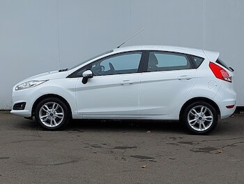 Used Ford Fiesta 2015 for sale - 76301821: Photo 4
