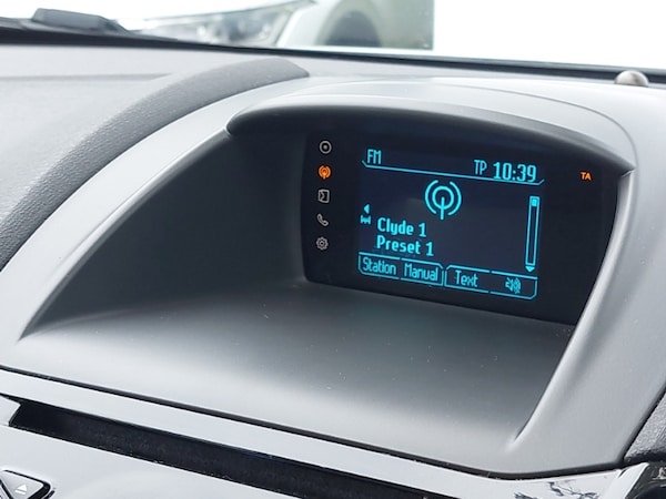Used Ford Fiesta 2015 for sale - 76301821: Photo 7
