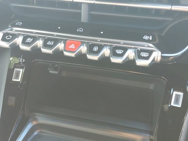 Used Peugeot 2008 2025 for sale - 76254716: Photo 16